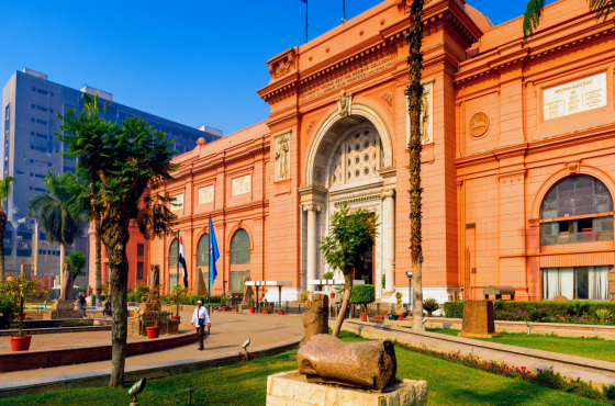 Pyramids of Giza and the Egyptian Museum Trip